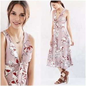 ASTR Medium Amaia Floral Tie Front Midi Dress Sleeveless